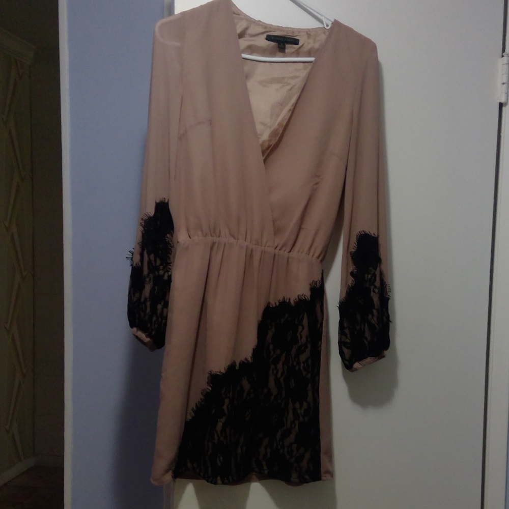 Blaque Label dress flowy brown fabric & black lace